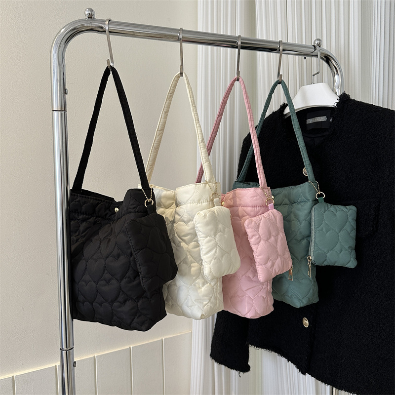 Shoulder Bag Structured - Sac fourre-tout matelassé de couleur unie