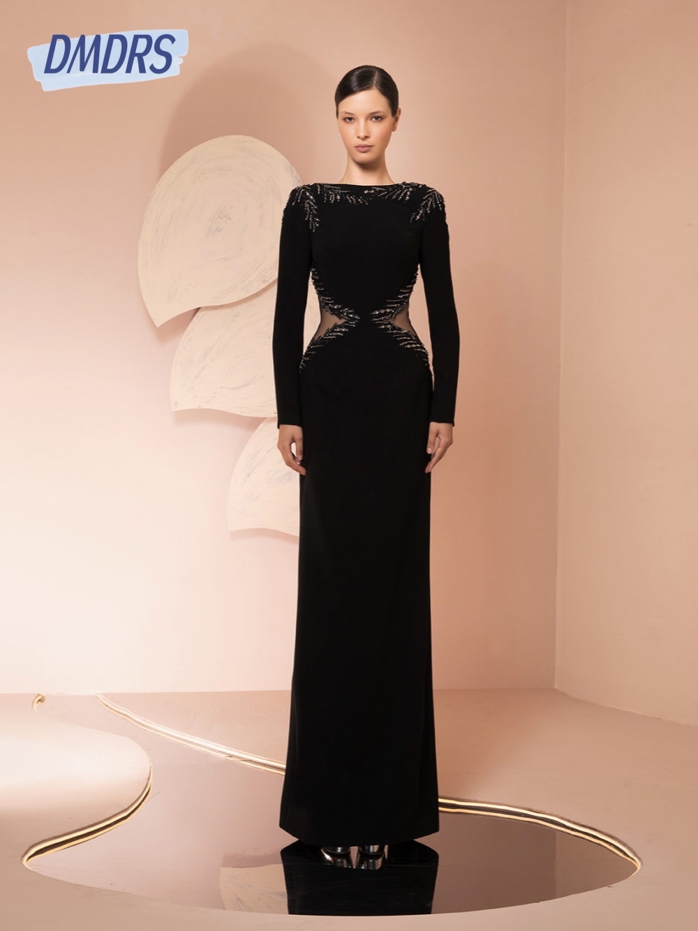 Women Formal Wear Dubai - Robe de soirée découpée noire, élégante,
