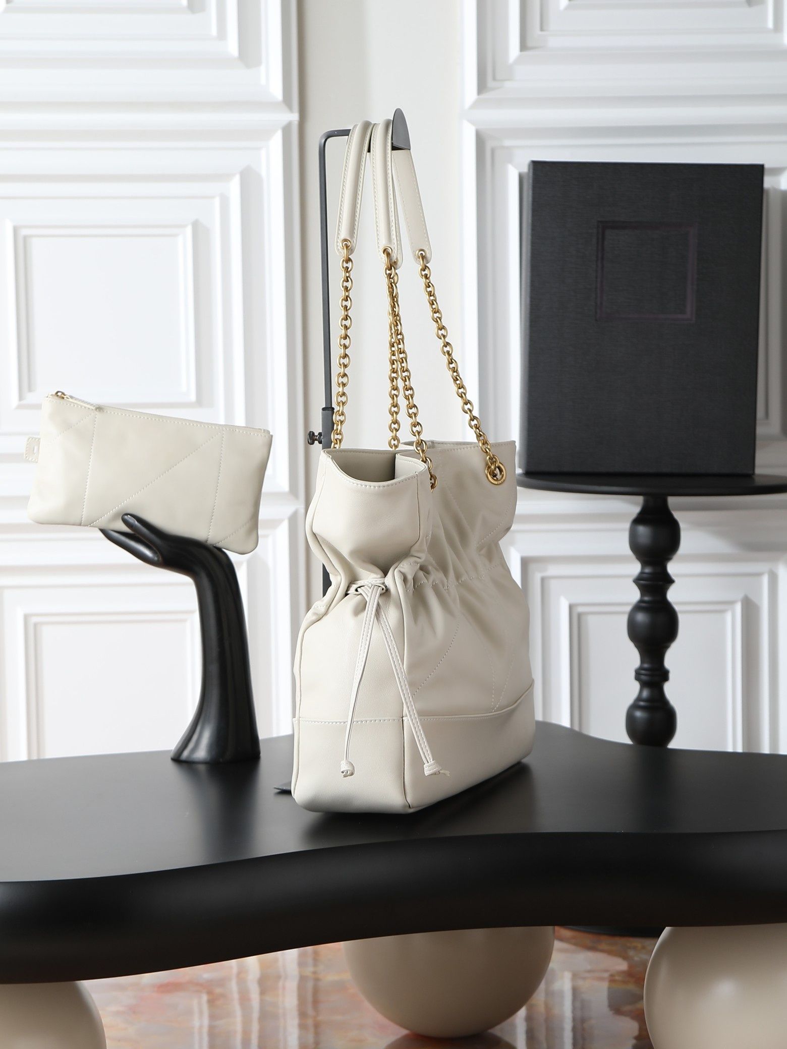 Sac fourre-tout structuré en P - Shoulder Bag Structured avis et prix