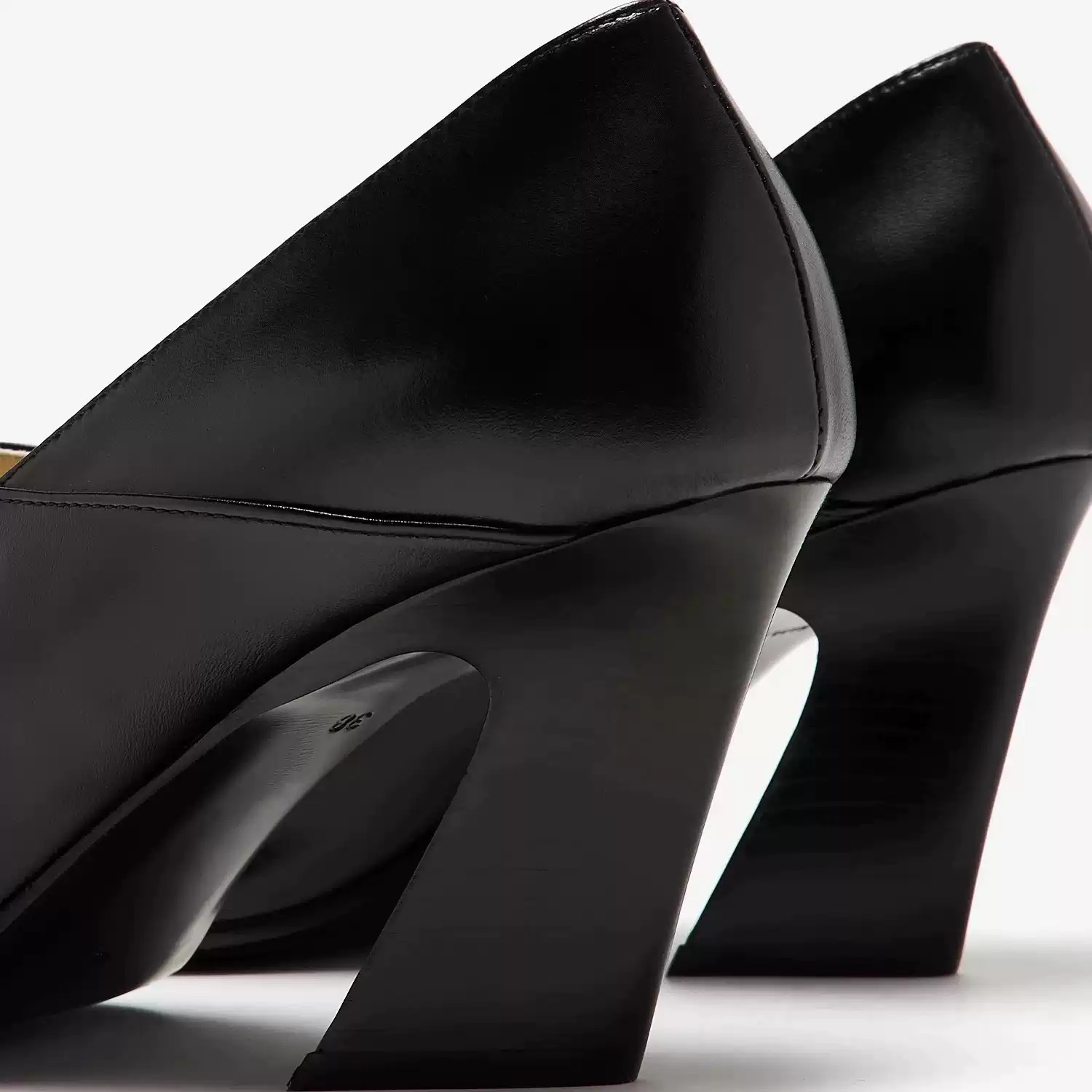 Escarpins noirs en cuir à bout - Formal Wear Women'S Loafers avis et prix