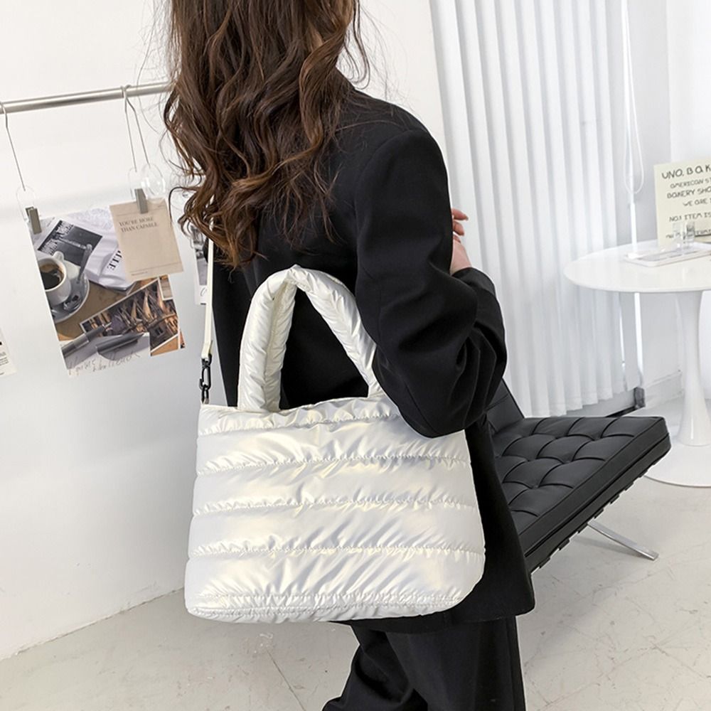 Sac fourre-tout bouffant pour  - Shoulder Bag Structured avis et prix